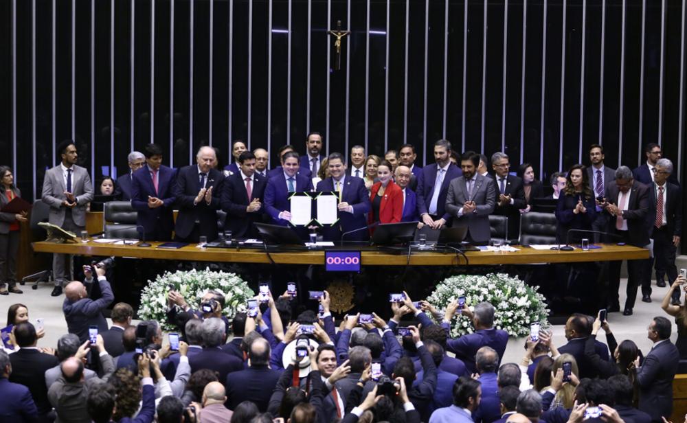 Assomasul comemora promulgação da PEC 66/2023