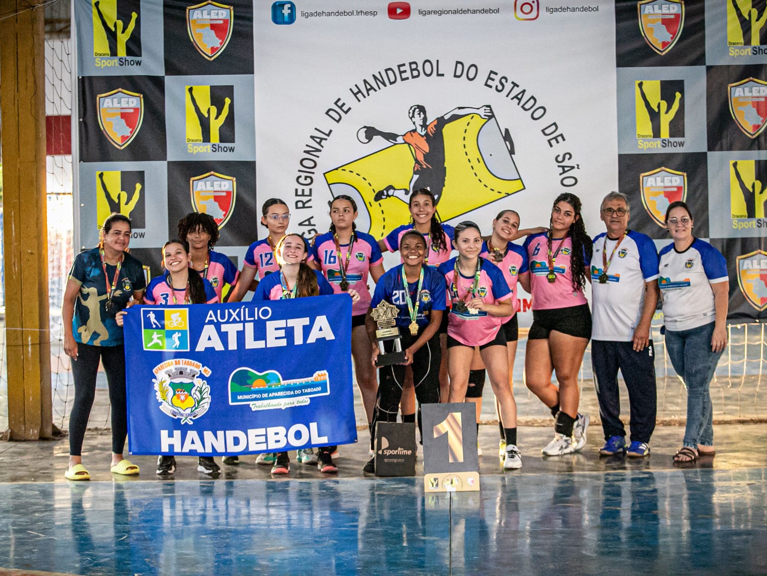 Handebol feminino traz conquistas para Aparecida do Taboado