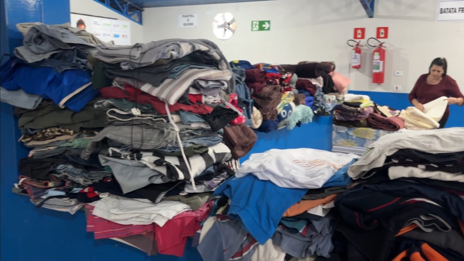 Campanha do Agasalho "Solidariedade que Aquece" inicia entrega de mais de 3,5 mil peças para famílias em Aparecida do Taboado