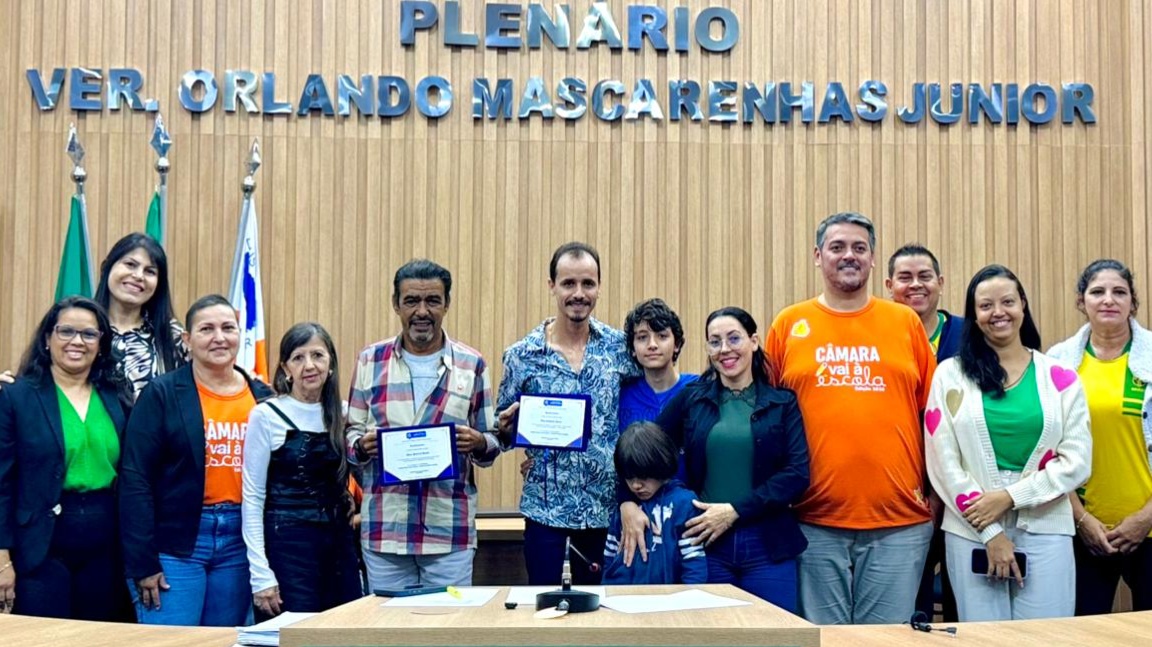 Moções de congratulações e apresentação de delegados do Câmara vai à Escola marcam sessão da Câmara